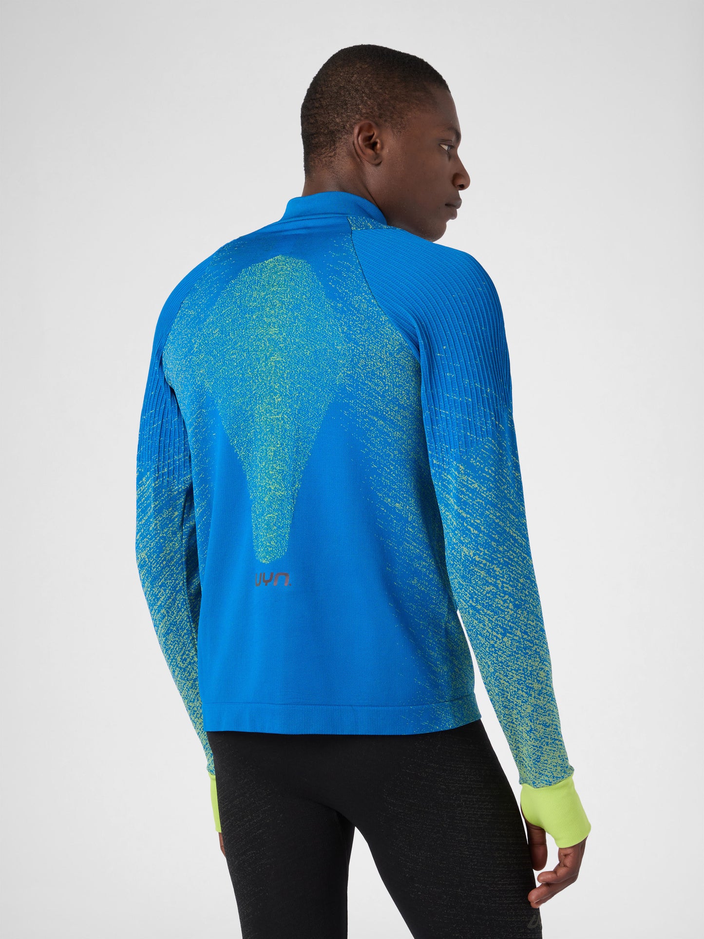 Exceleration Long-Sleeved Zip Up Running Shirt