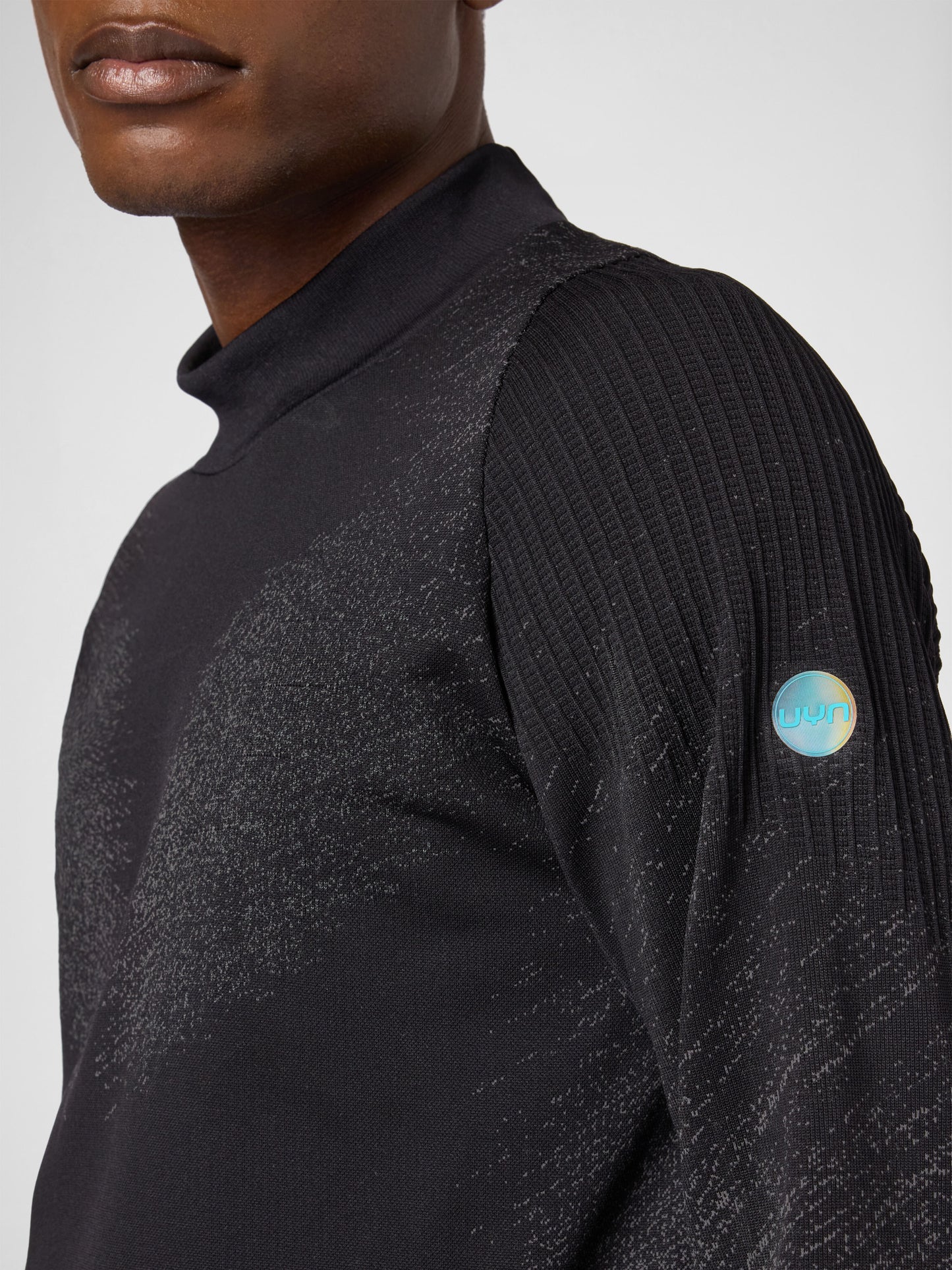 Exceleration Long-Sleeved Running Shirt