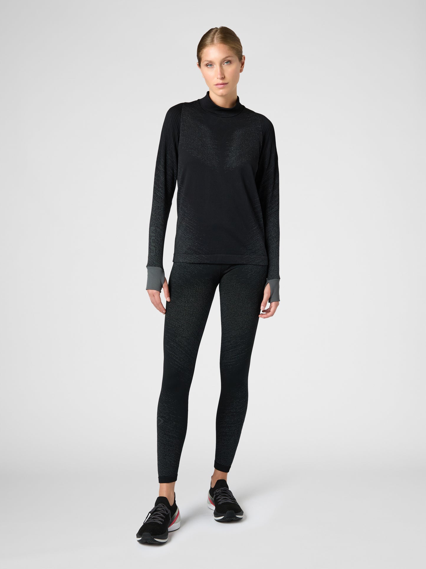 Exceleration Long-Sleeved Running Shirt