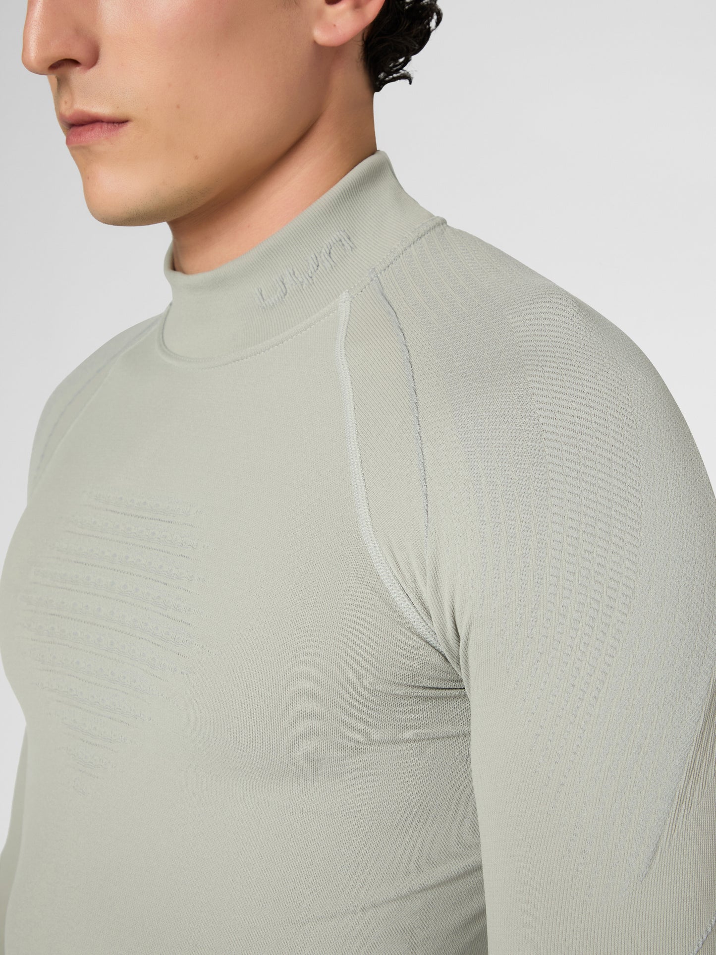 Evolutyon Turtleneck Thermal Jersey