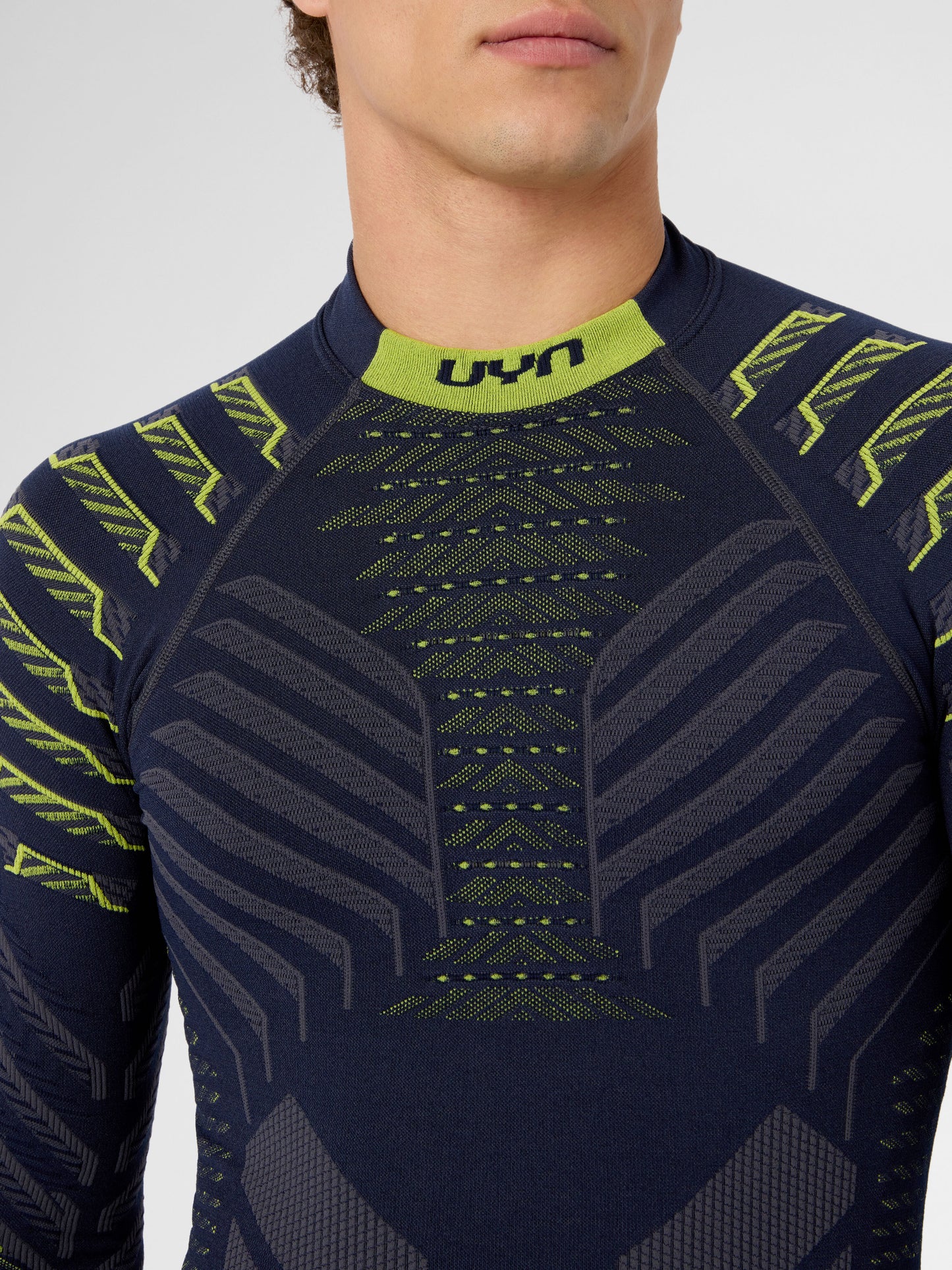 Resilyon Turtleneck Thermal Jersey
