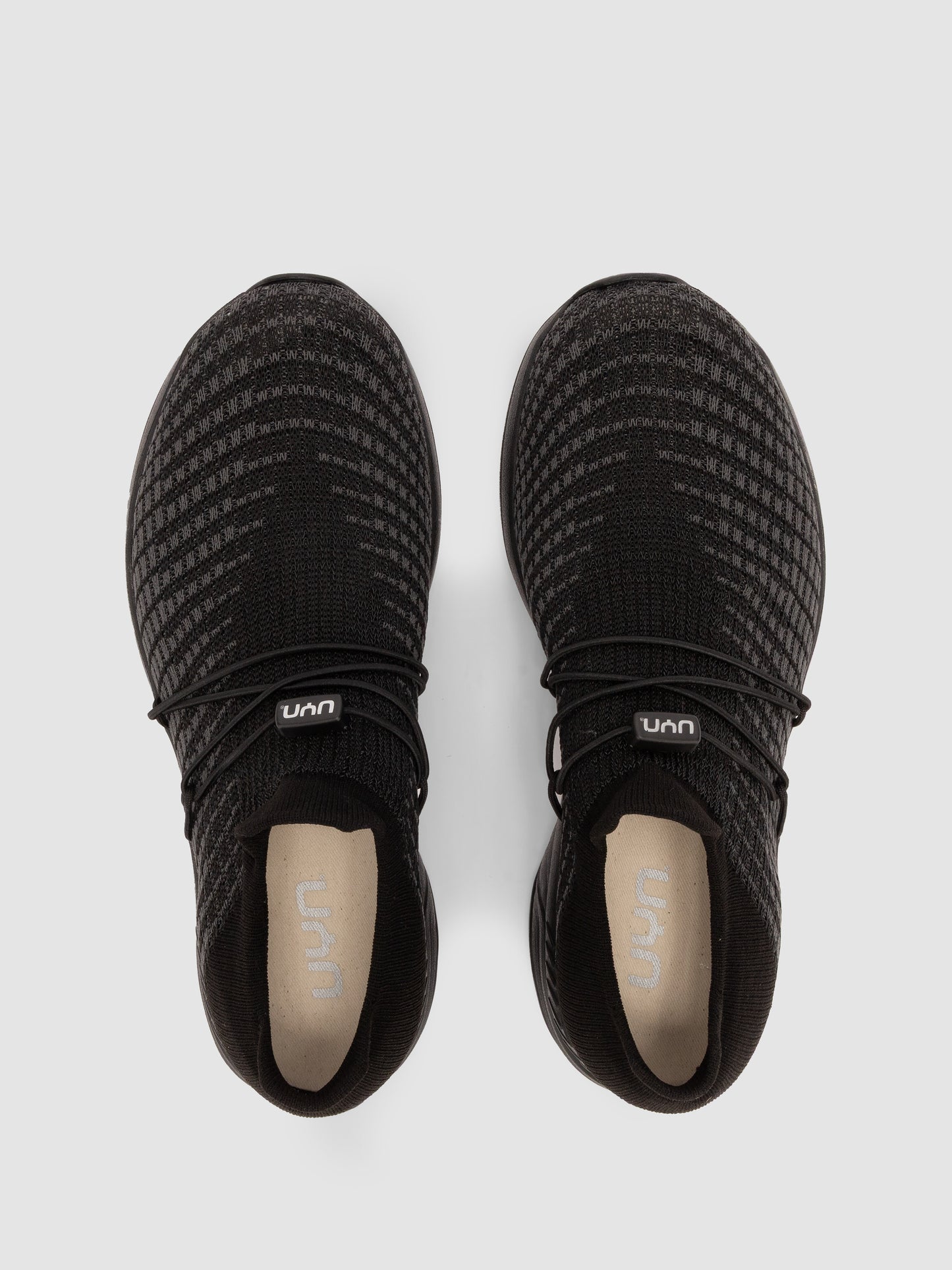Zephyr Black
