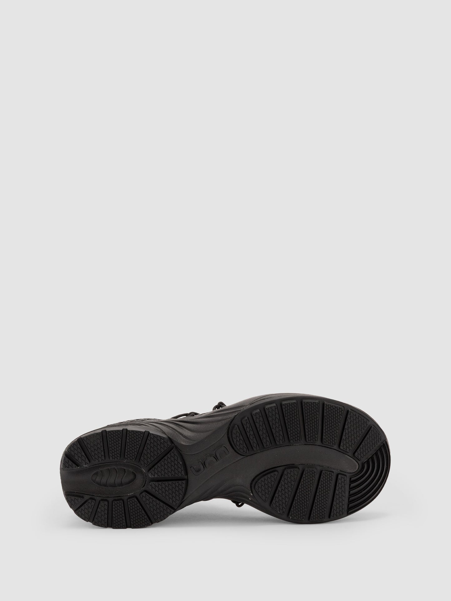 Zephyr Black