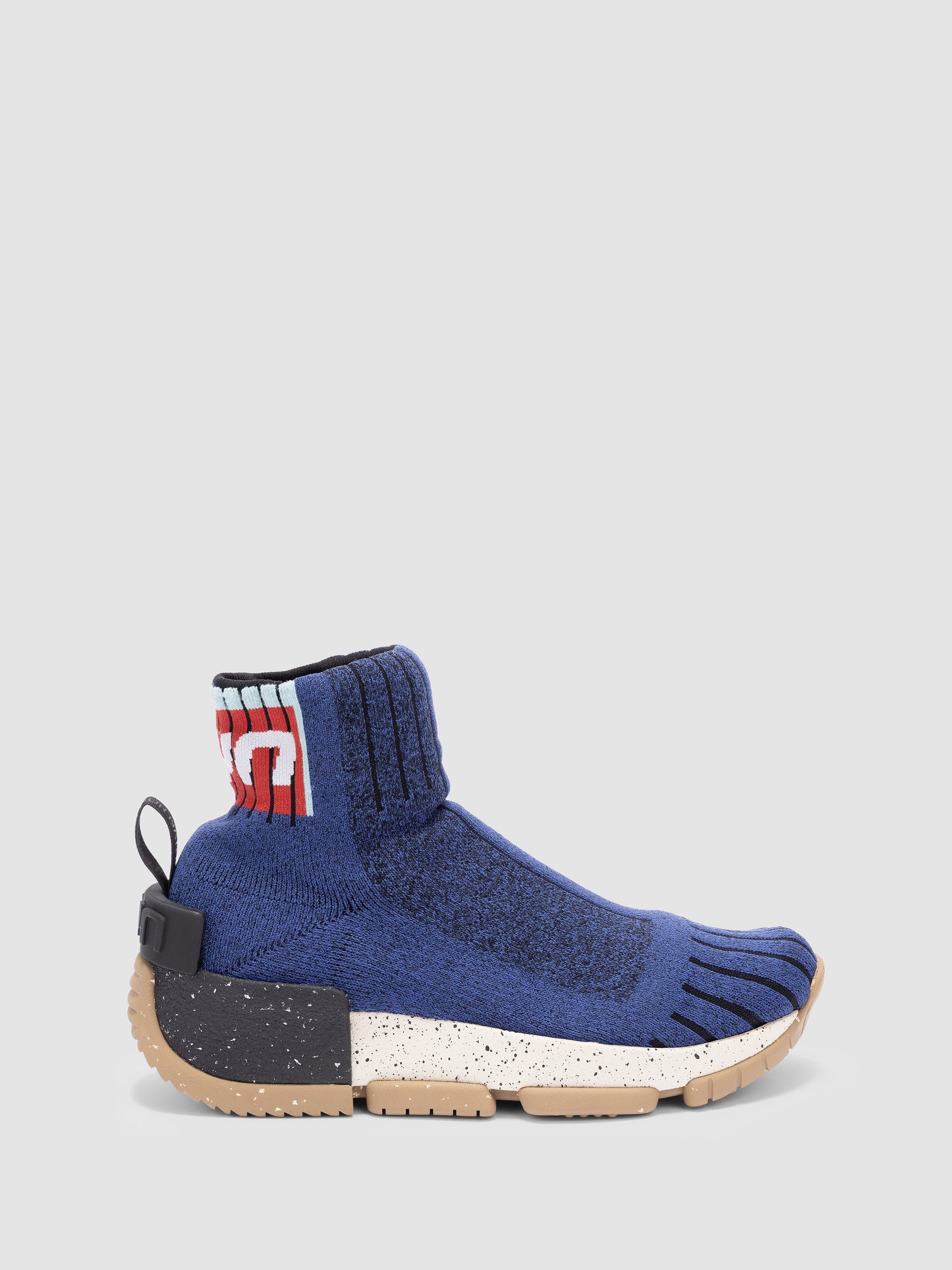 UYN x Urquiola Urban Beige