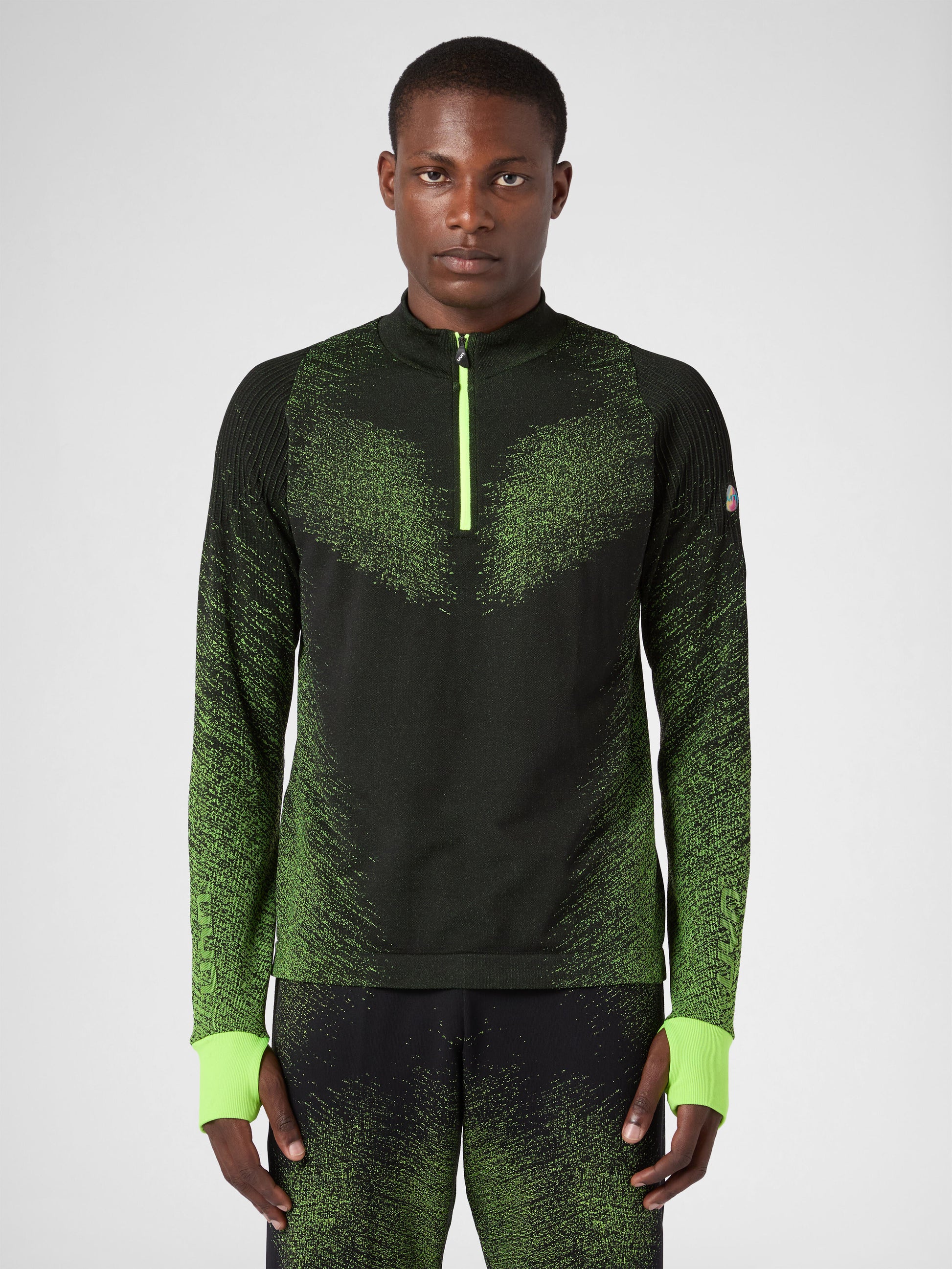 Exceleration Long-Sleeved Zip Up Running Shirt