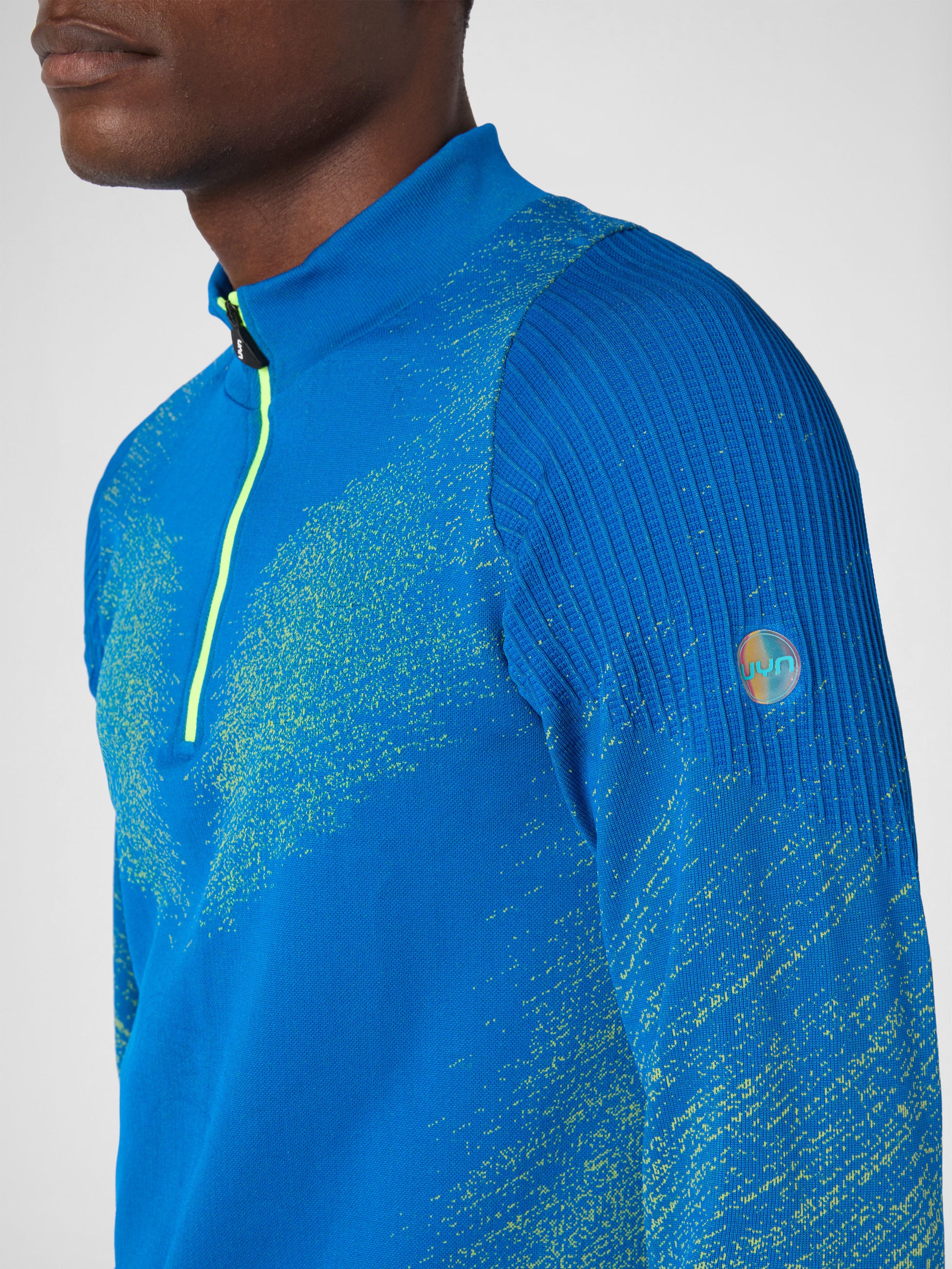 Exceleration Long-Sleeved Zip Up Running Shirt