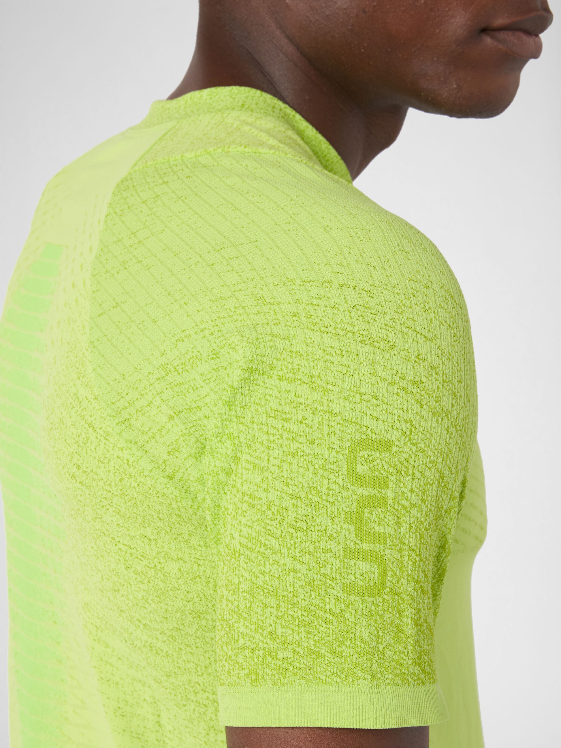 Exceleration Running T-Shirt