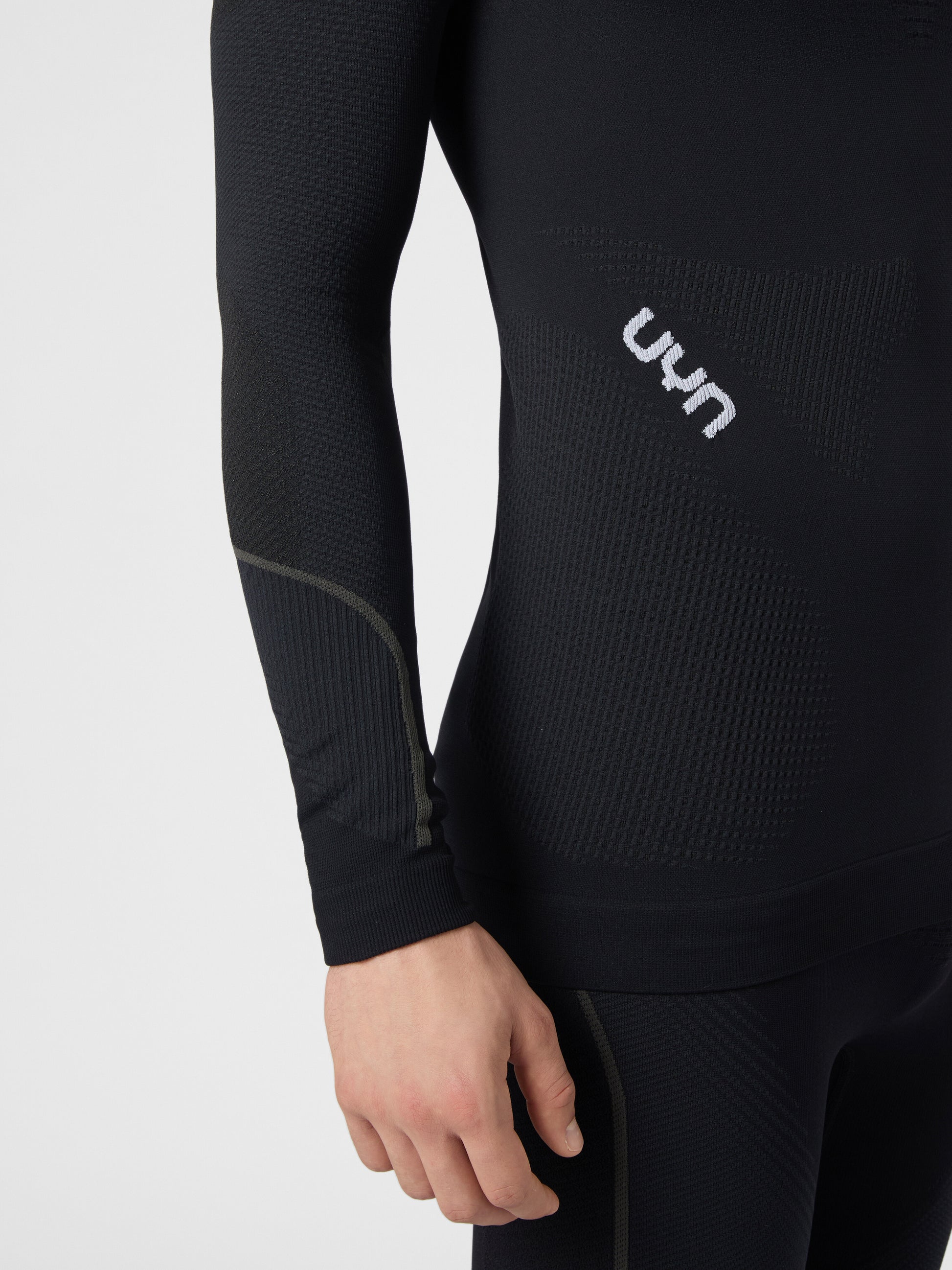 Ambityon Turtleneck Thermal Jersey