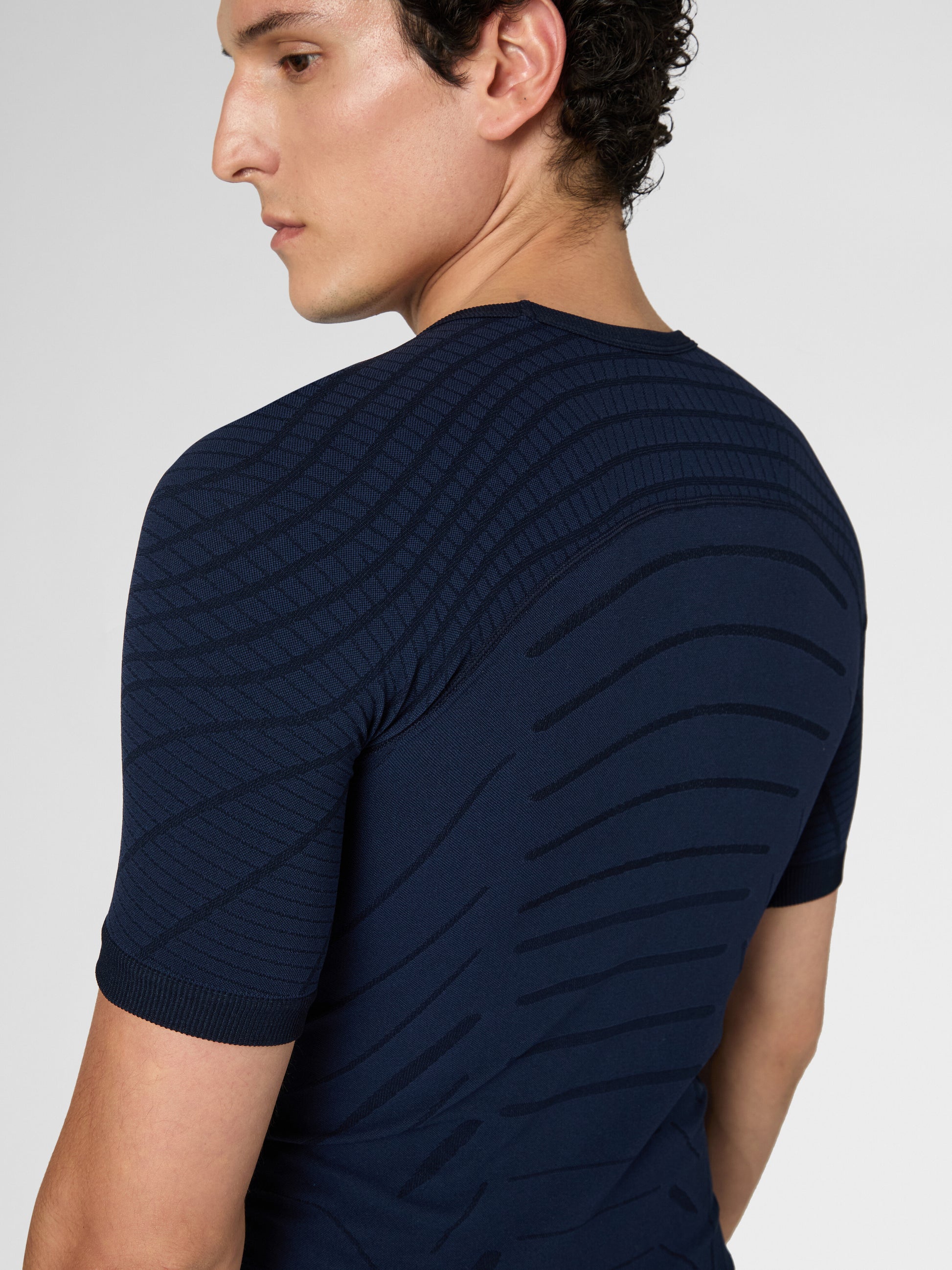 Motyon 2.0 Short-Sleeved Base Layer Top