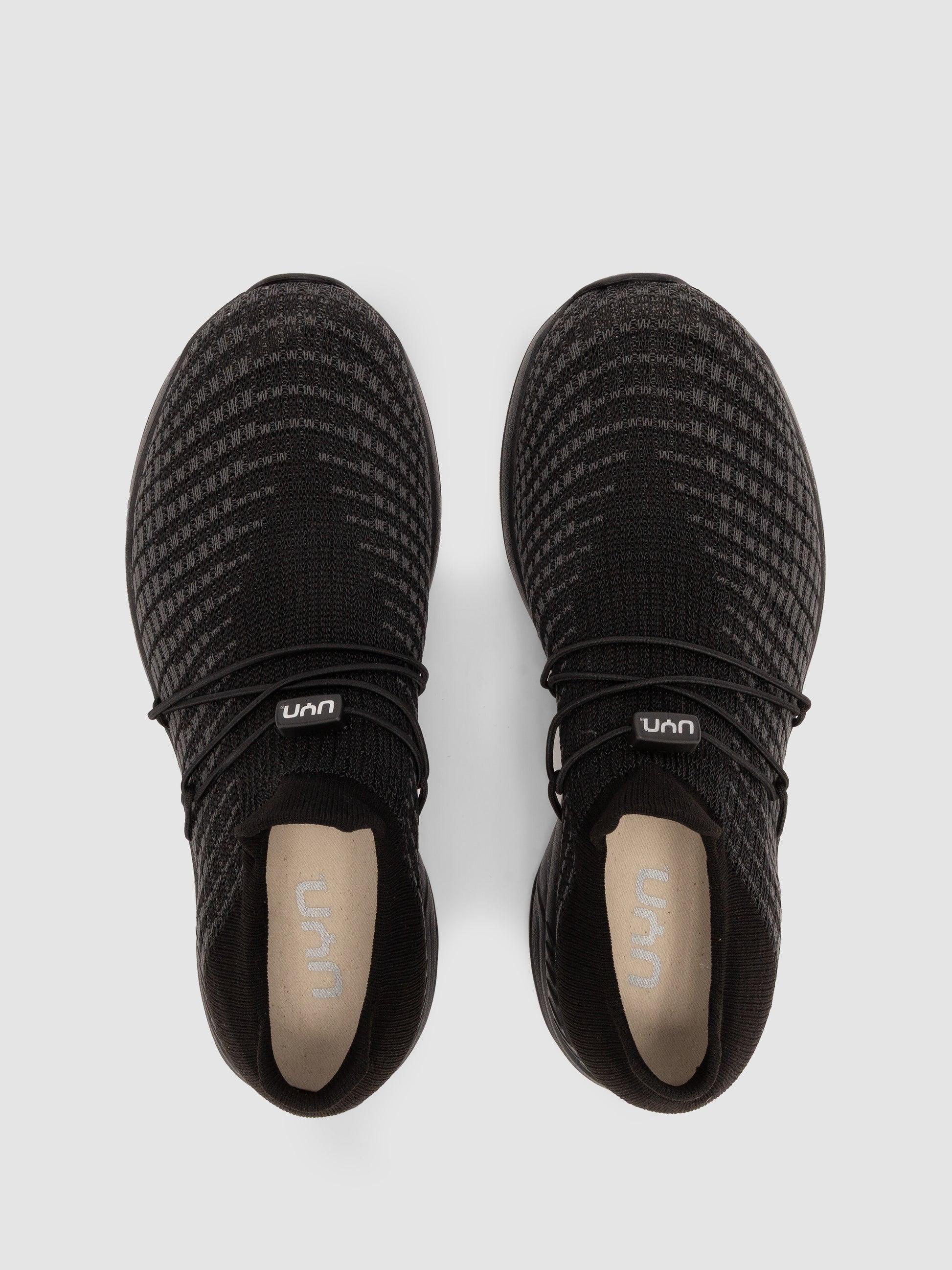 Zephyr Black