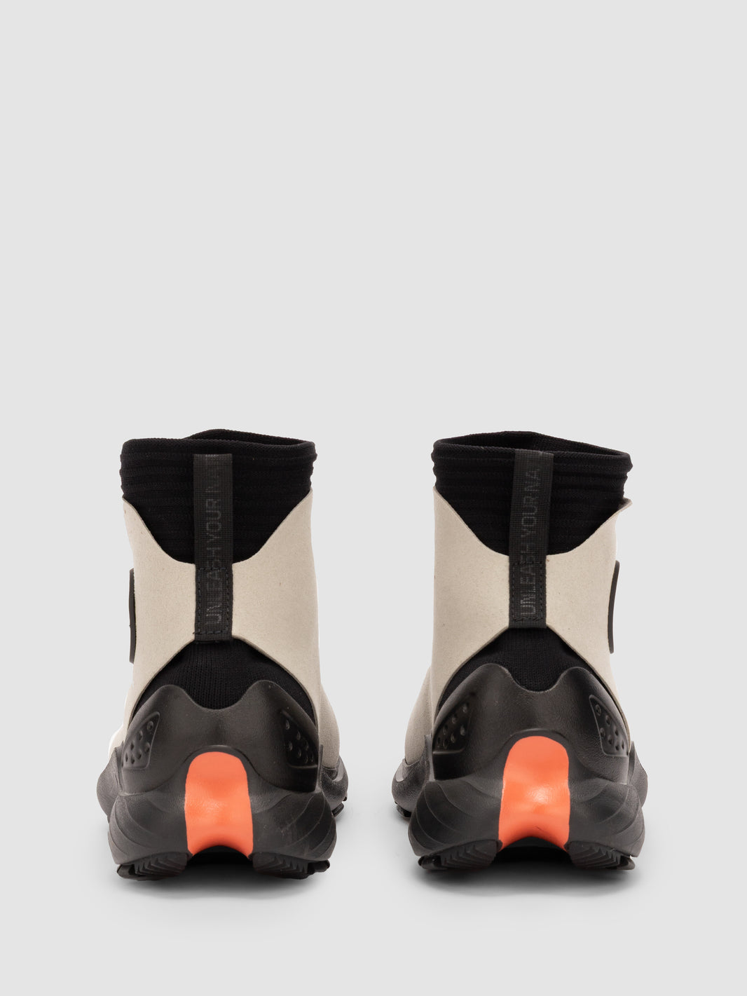 Himalaya 6000 Boot High Black