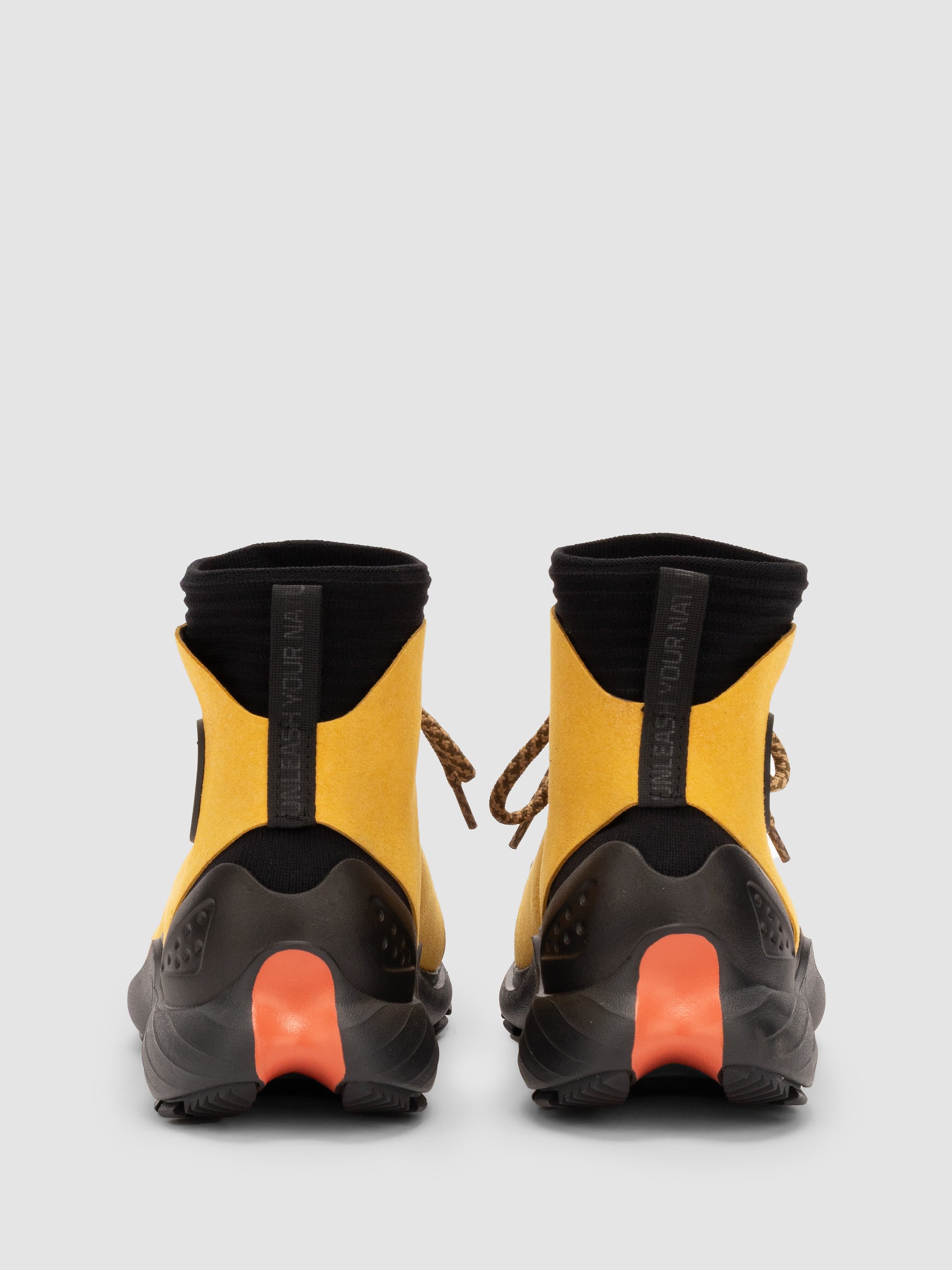 Himalaya 6000 Boot High Black