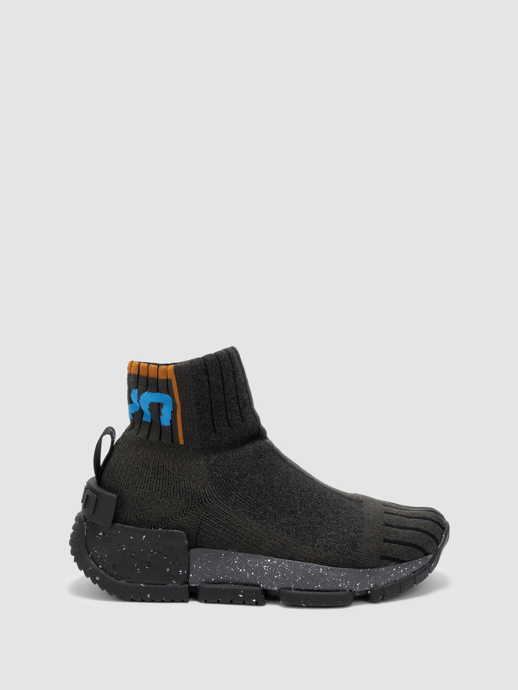 UYN x Urquiola Urban Black