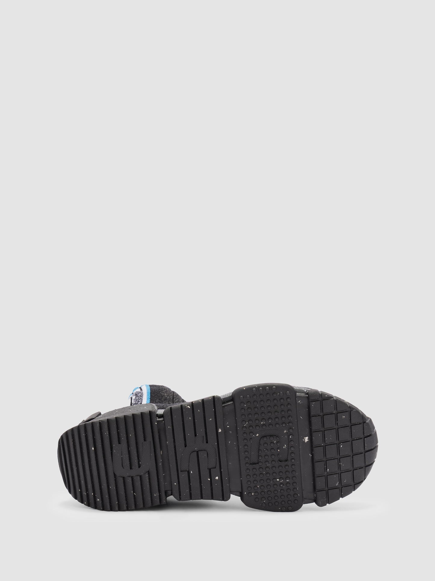UYN x Urquiola Urban Black