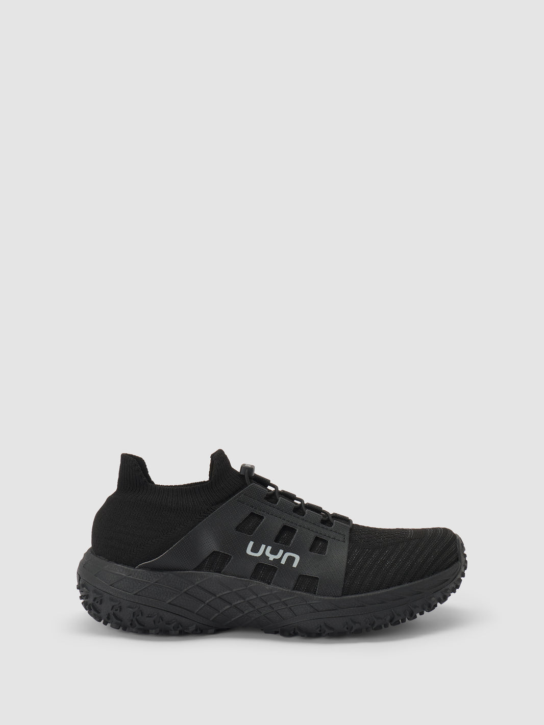 Artax Black