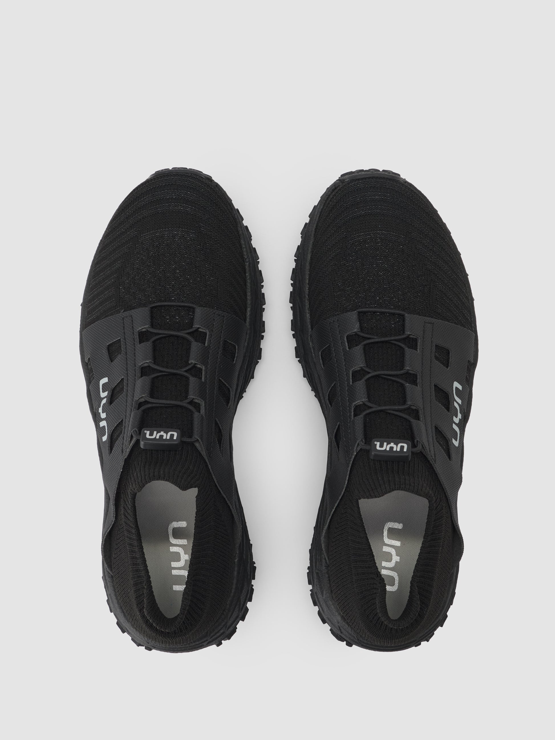 Artax Black