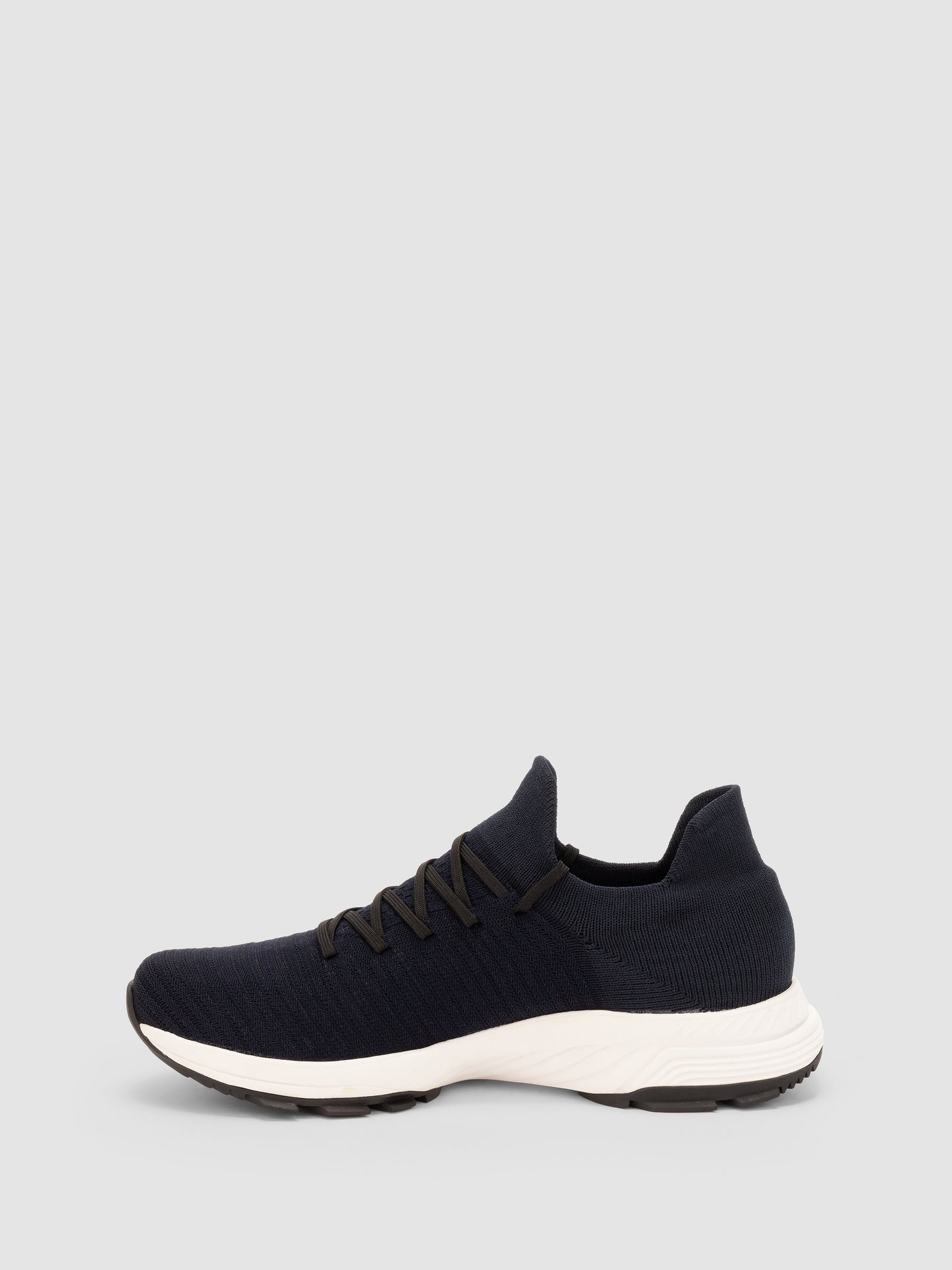 Laces Trek