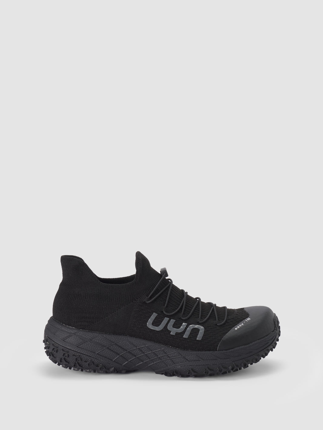 Easy In Black