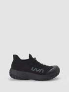Easy In Black